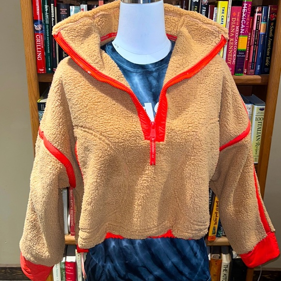 Tops - Free people movement fleece pullover